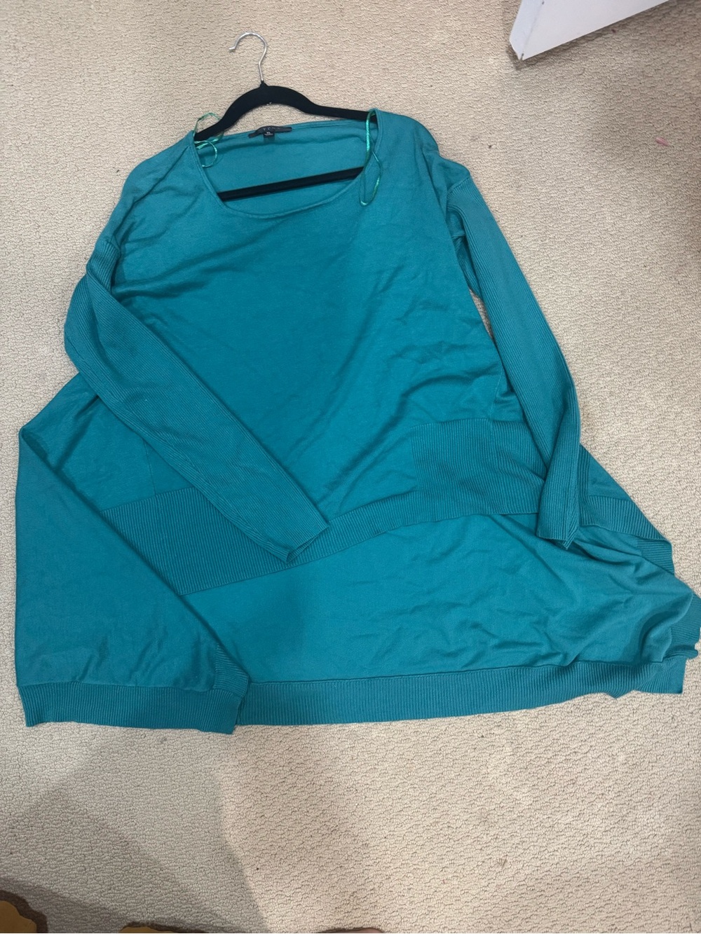 Cyrus Teal Long-Sleeve Scoop Neck Sweater